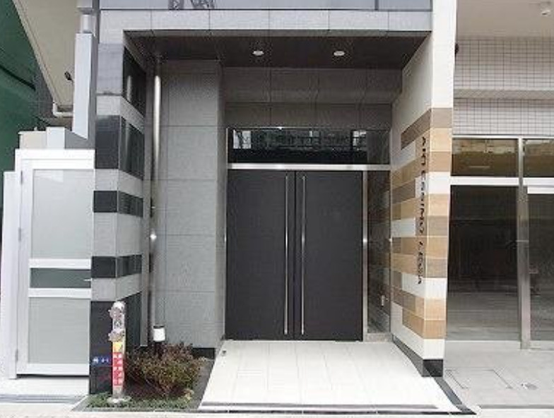アルテシモレガのエントランス