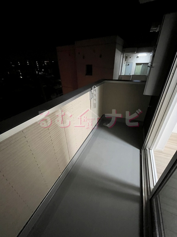 福岡市南区柳瀬２丁目のアパートのバルコニー