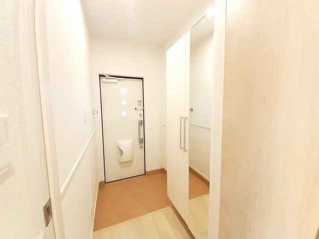 ツイルフィールドプラスの玄関