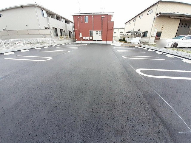 Ｈｉｒｕｉ　ｔｅｒｒａ－ｃｅの駐車場