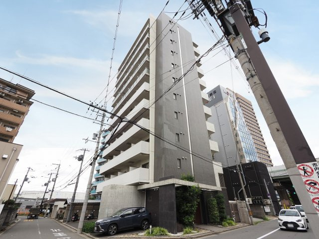 ゼファー東大阪の外観