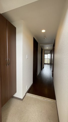 アルページュの玄関|参考写真です。現況優先。