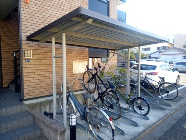 レオネクストラフォーレのその他|駐輪場