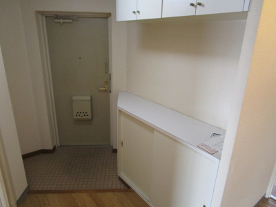 【玄関】 | クレサンテール