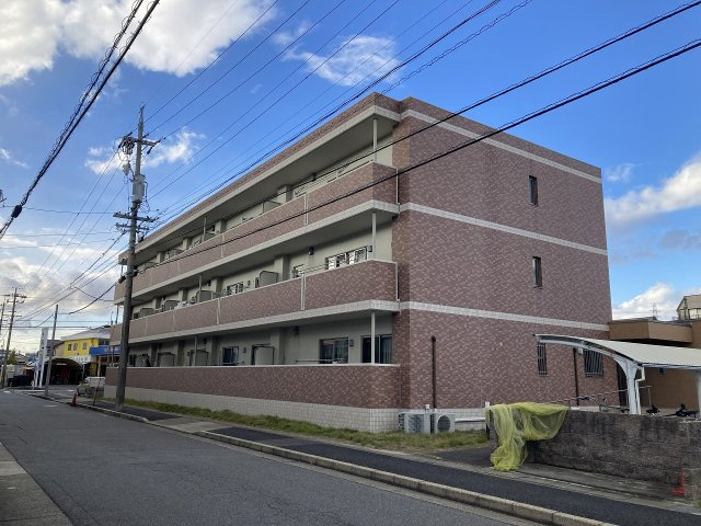 アルページュの外観