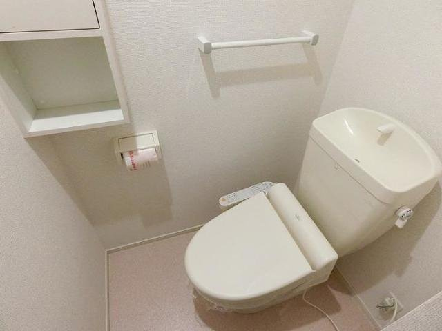 ジュピター築捨Ｂのトイレ
