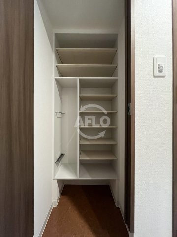 Luxe住吉公園の収納|Luxe住吉公園　シューズボックス