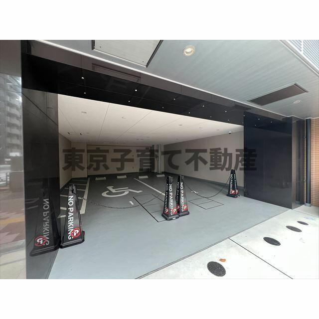 ＡＣＰ　Ｒｅｓｉｄｅｎｃｅ　浅草の駐車場