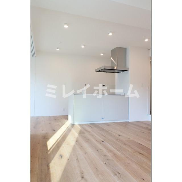 エフローレプルミエ武蔵小山の居間・リビング