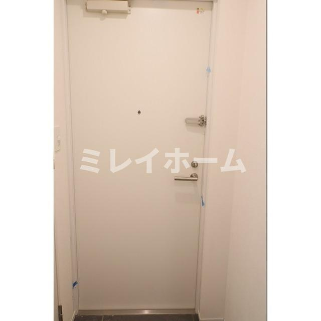 エフローレプルミエ武蔵小山の玄関