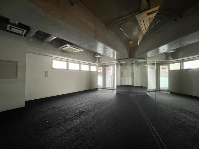 ブレステン西新宿　　ＢＬＥＳＳＴＥＮ　Ｎｉｓｈｉ－Ｓｈｉｎｊｕｋｕのロビー|ブレステン西新宿　ＢＬＥＳＳ…