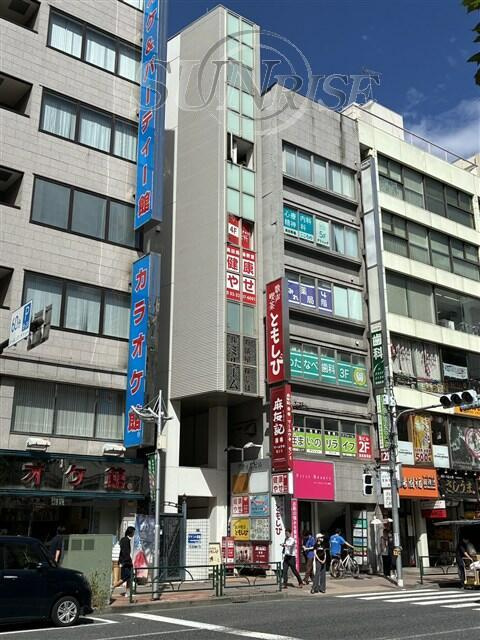 アティレビルの周辺