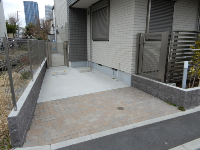 （シニア限定）ヘーベルVillage元住吉の駐車場