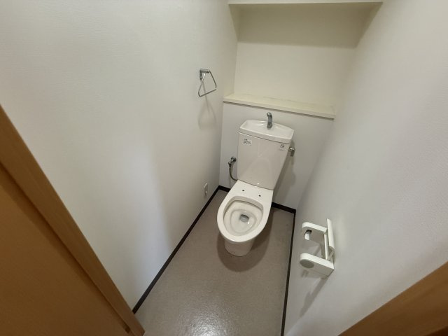ホワイトハイツのトイレ