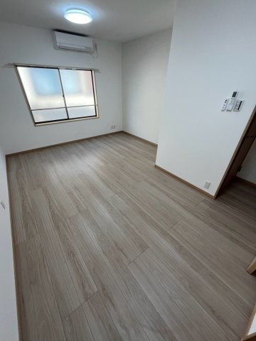 芦屋市翠ヶ丘町　テラスの寝室