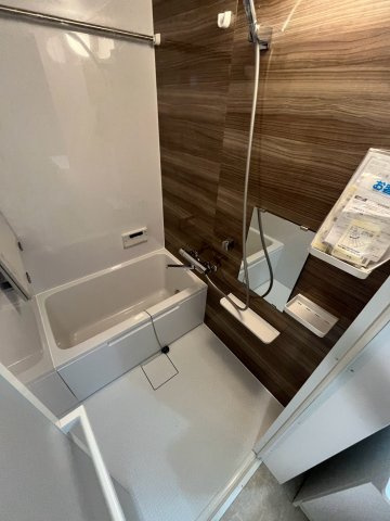 芦屋市翠ヶ丘町　テラスの浴室