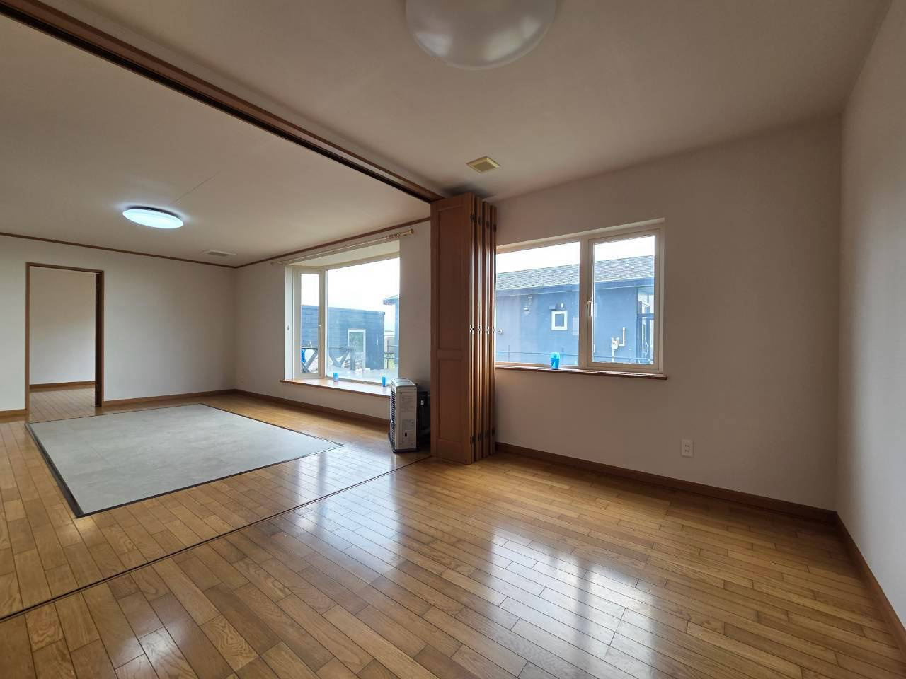 大楽毛154【平屋】中古住宅の洋室