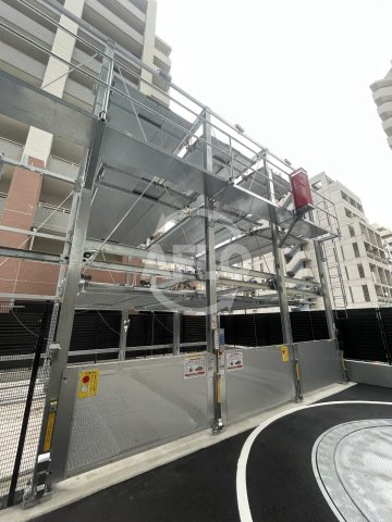 クレストコート江坂垂水町の駐車場|駐車場