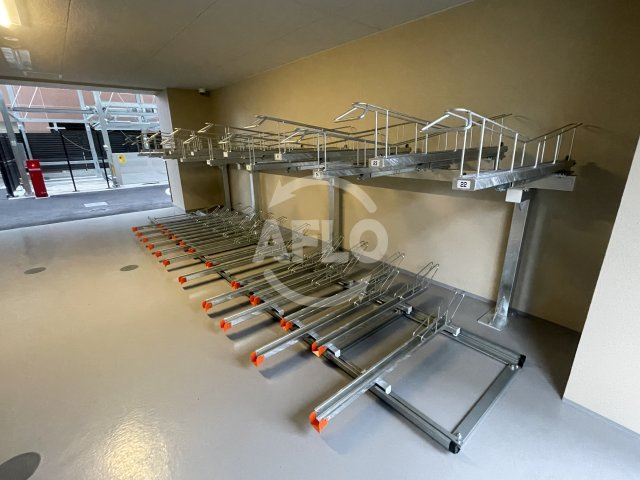 クレストコート江坂垂水町のその他|駐輪場