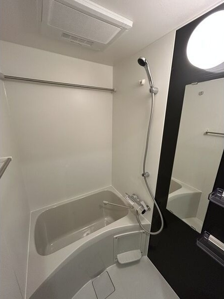 ArtizA瓦屋町Ⅱの浴室