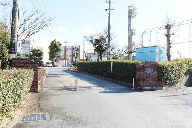サンコート 久留米市荒木町荒木の周辺|荒木中学校まで1,700m