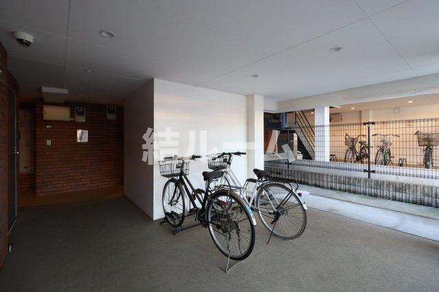 板橋区成増２丁目の賃貸マンションのロビー