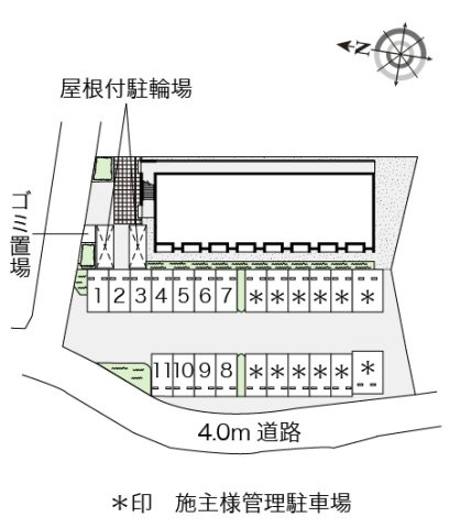 レオネクストＳｍｉｌｅの駐車場