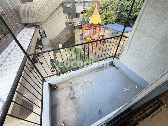 寝屋川市石津東町テラスのバルコニー