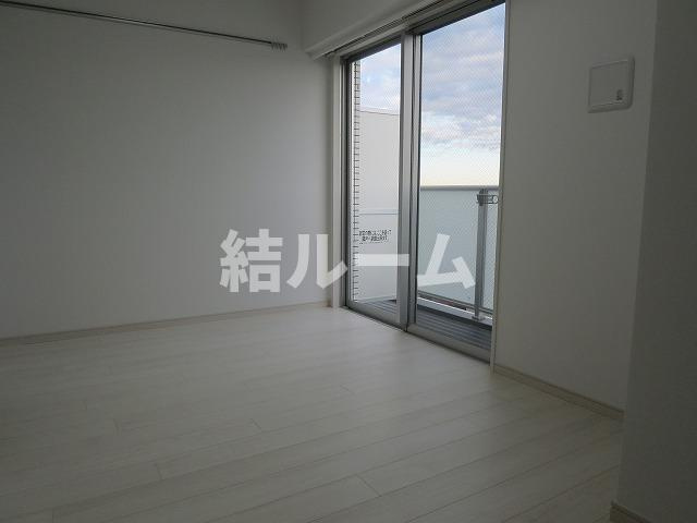 豊島区池袋３丁目の賃貸マンションの居間・リビング
