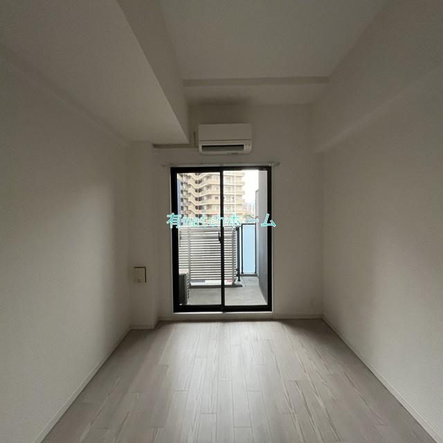 S-RESIDENCE天満Gracisの居間・リビング