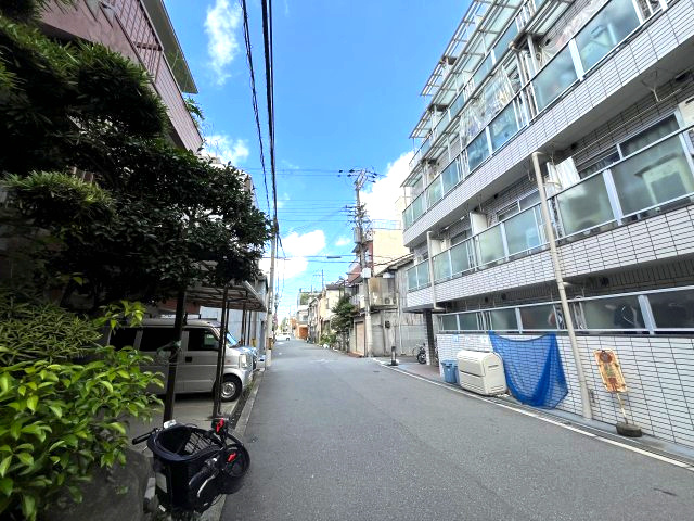 ウスヰマンションの周辺