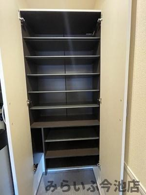 【玄関】 | エスペランサ千種 | シューズクローゼット