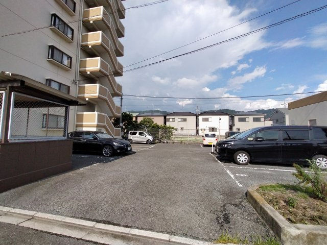 【駐車場】 | デュエリングナガト
