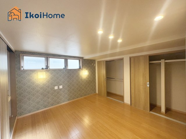 明石市大久保町福田1丁目　中古戸建の子供部屋|【ホームページに現地動画掲載中】●年中無休：当日予約可●アクセントクロスがおしゃれな空間です。