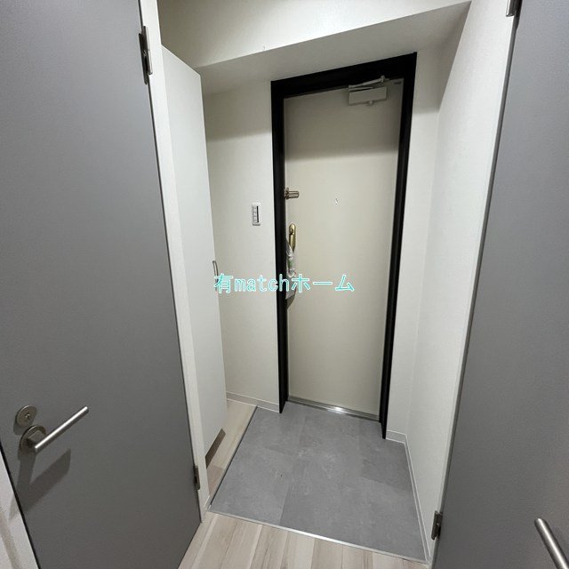 MAISON PREMIER UMEDA NORTHの玄関