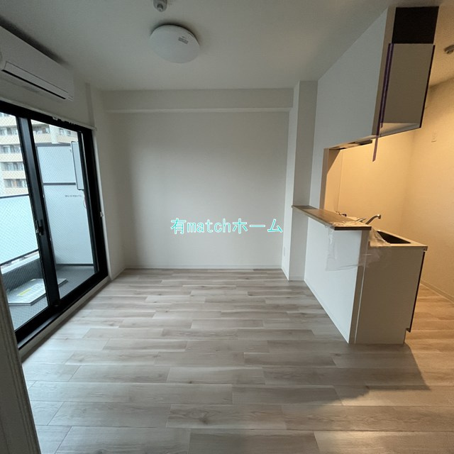 MAISON PREMIER UMEDA NORTHの居間・リビング
