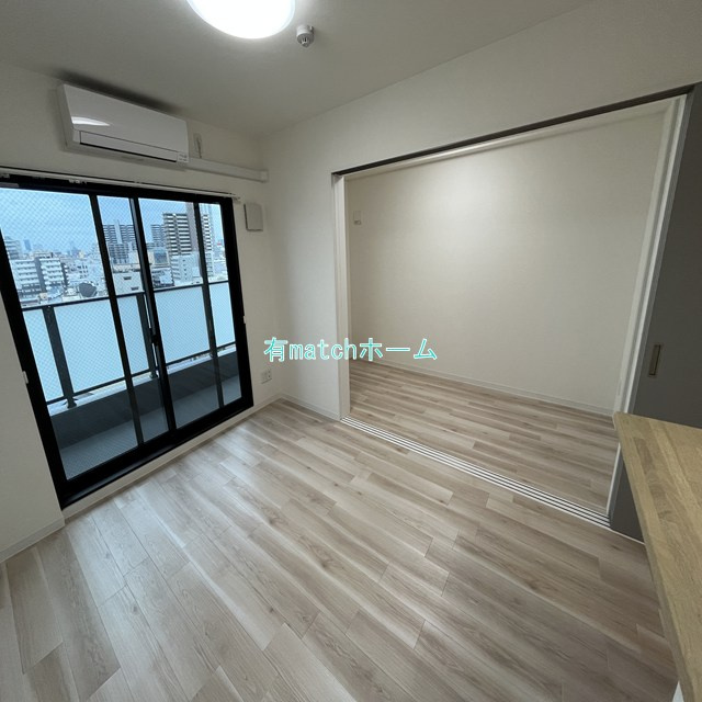 MAISON PREMIER UMEDA NORTHの居間・リビング