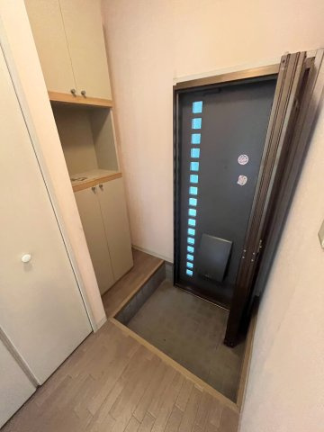 メープルハウスの玄関