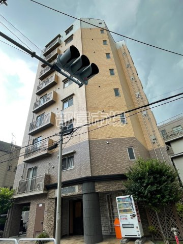 レジディア根岸の外観