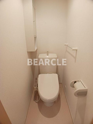 【トイレ】 | ル・ソレイユ | 清潔感のあるトイレです