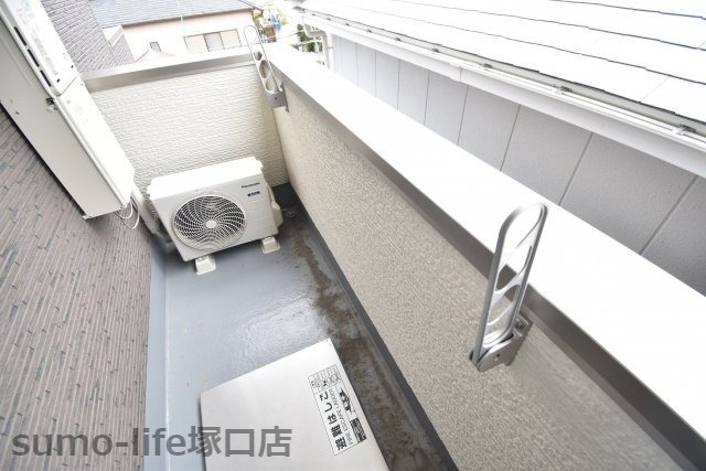 フジパレス塚口本町Ⅱ番館のバルコニー