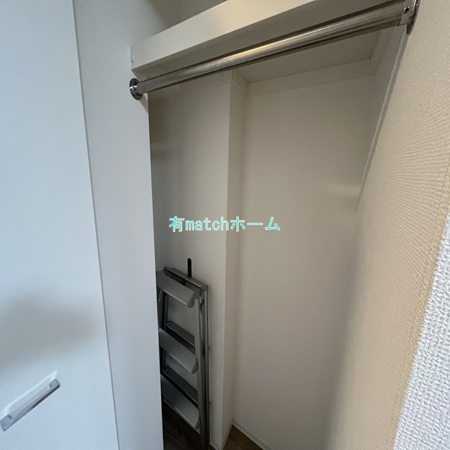 セレニテ本町東リアンの収納
