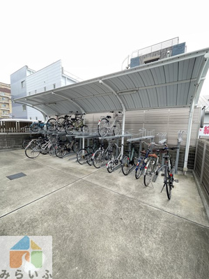 【駐車場】 | ア レーズ