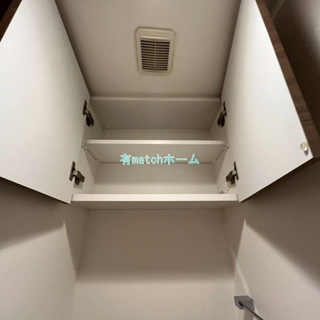 フロンティアコート堺筋本町の収納