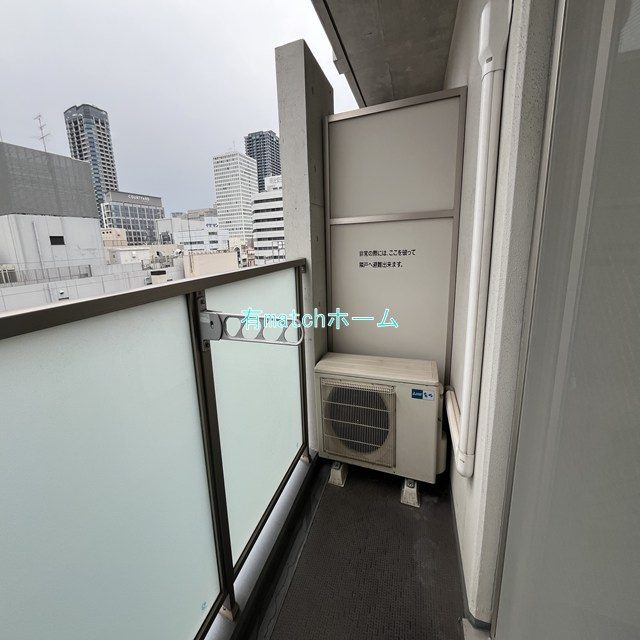 フロンティアコート堺筋本町のバルコニー