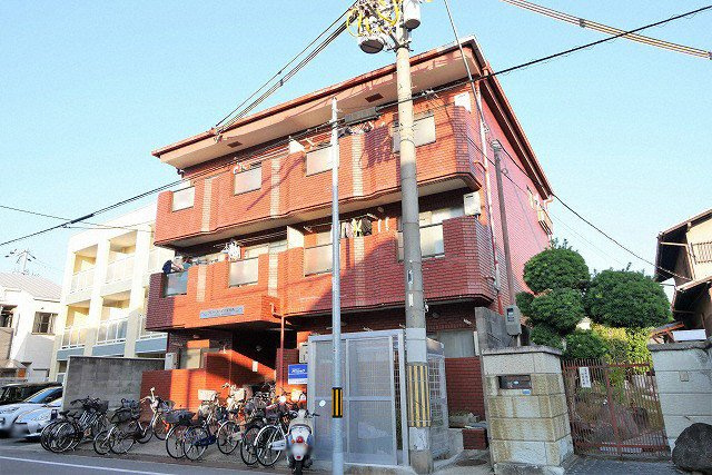 グロースハイツ菱屋西の外観