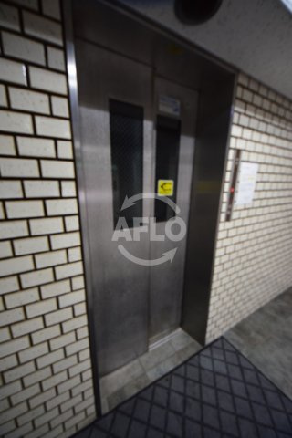 西ナンバグランドビルのその他共用部分|西ナンバグランドビル　エレベーター