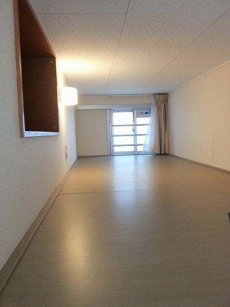 レオパレスエストの洋室
