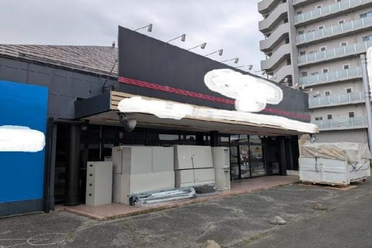 春日部市中央１丁目の店舗の外観