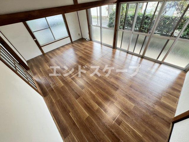 吉井町レジデンスの居間・リビング|高崎、前橋のお部屋探しはエンドスケープまで！お客様の理想お聞かせ下さい♪